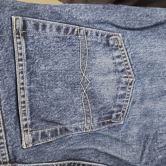 Lucky Brand Jeans - Picture 6 of 8